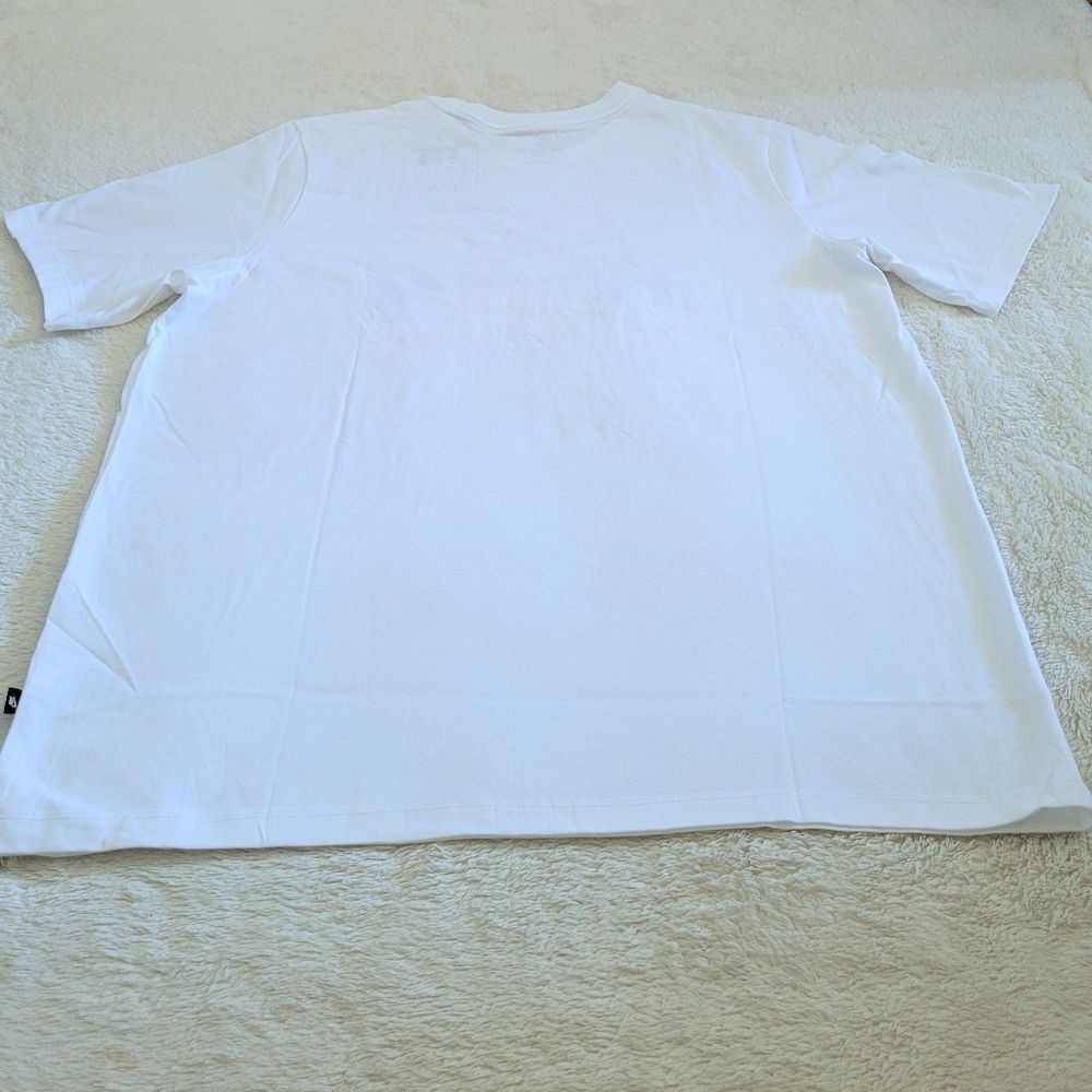 Nike👟 "Nike Moving Co." Graphic Tee👕 - NWT - Picture 12 of 13